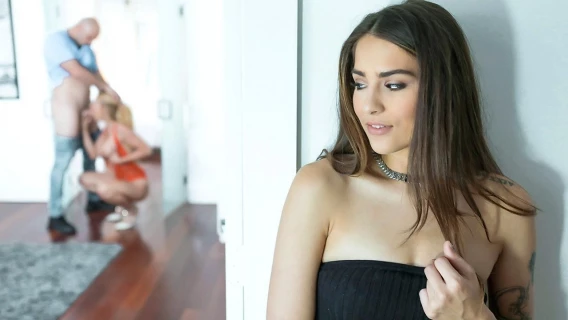 Sneaking In Some MILF Snatch